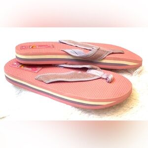 Vintage pink and pink sandals unisex